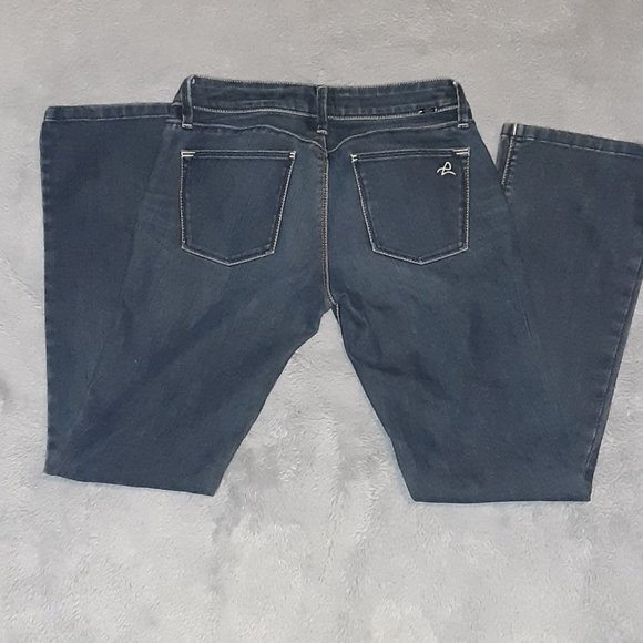 DL 1961 Women's Cindy Slim Bootcut dark wash 4 way 360 stretch Comfort jeans - Picture 4 of 10